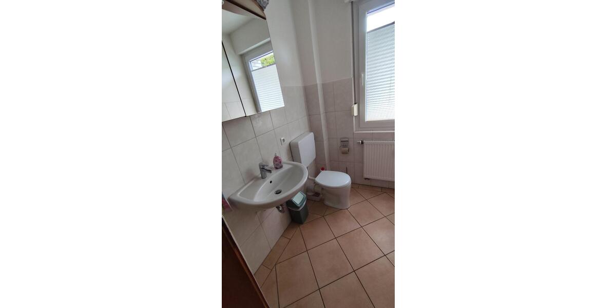 Erdgeschoßwohnung Osnabrück Gretesch - 3 Zimmer, 106 m&sup2;, 950&euro; | Angebot:25974437