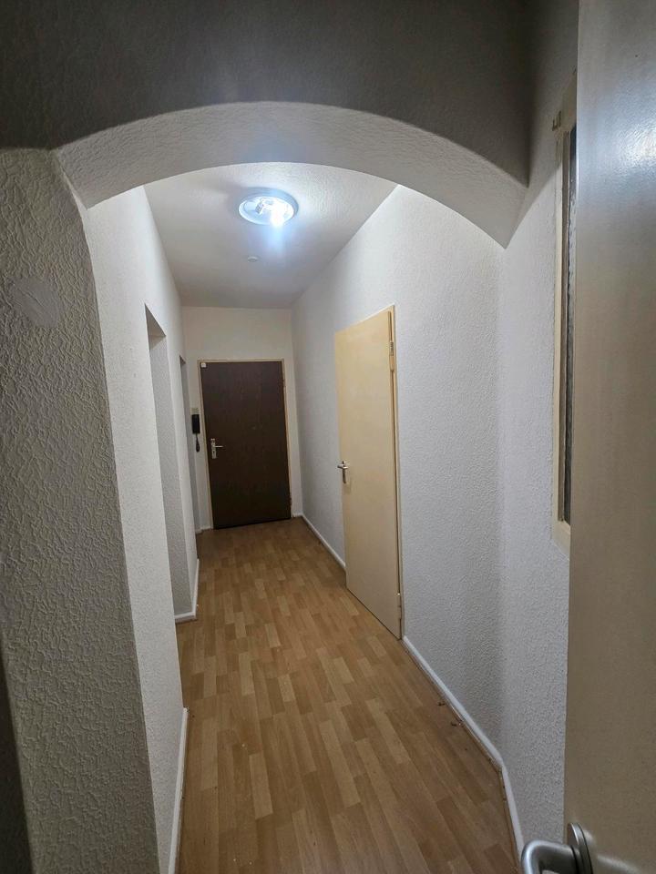 Renovierte 2-Zimmer-Wohnung im 1. OG in Duisburg Dellviertel 2 zimmer