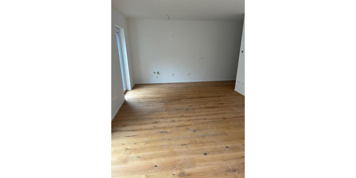 Terrassenwohnung Würzburg Lengfeld - 2 Zimmer, 54 m&sup2;, 988&euro; | Angebot:24720390