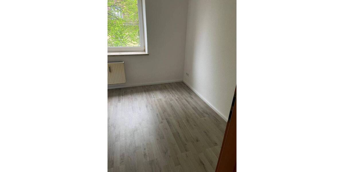 Etagenwohnung Halberstadt - 2 Zimmer, 62 m&sup2;, 345&euro; | Angebot:26741591