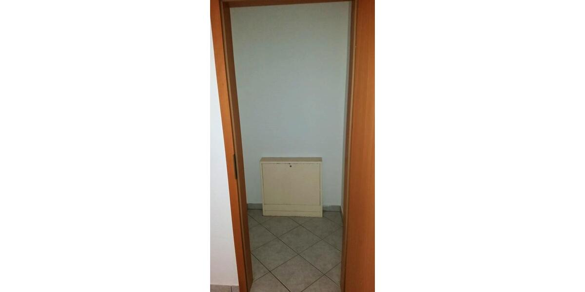 Etagenwohnung Waltershausen - 1 Zimmer, 55 m&sup2;, 355&euro; | Angebot:26477469