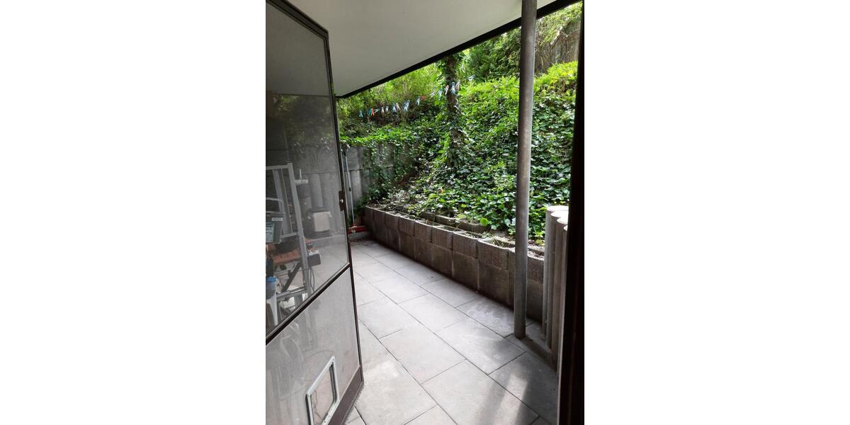 Erdgeschoßwohnung Heßdorf - 3 Zimmer, 120 m&sup2;, 1.250&euro; | Angebot:26396884