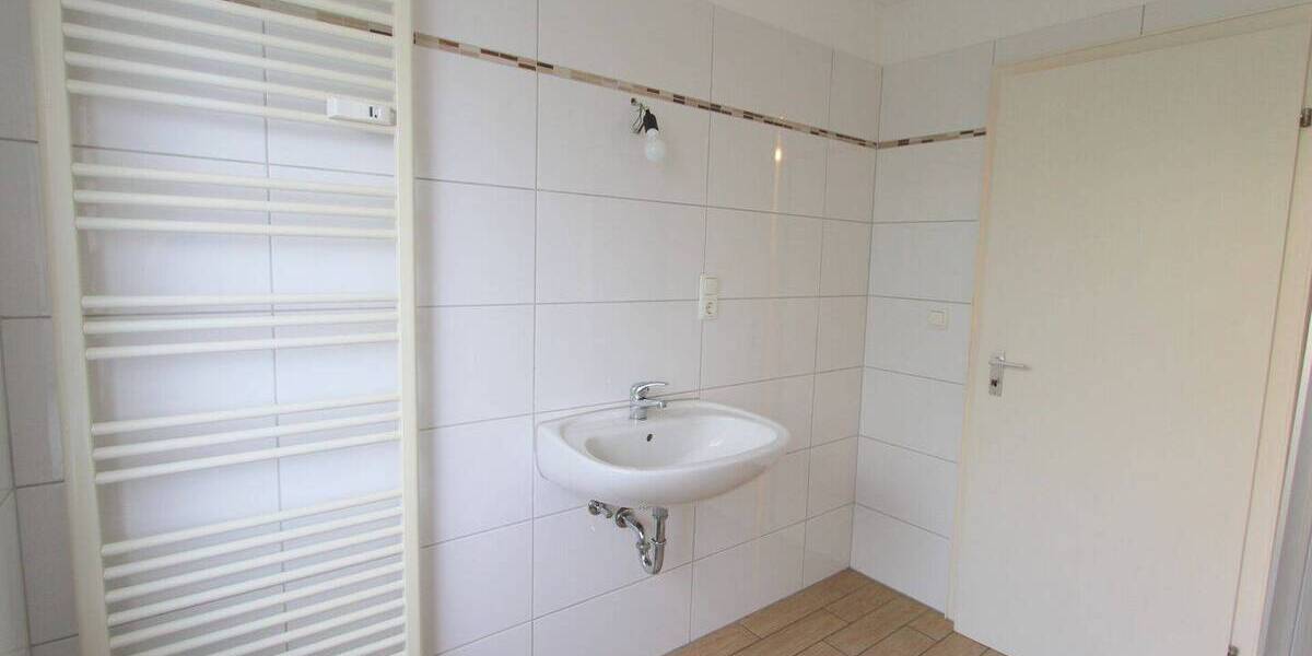 Etagenwohnung Mönchengladbach Wickrath - 2 Zimmer, 60 m&sup2;, 510&euro; | Angebot:26723984
