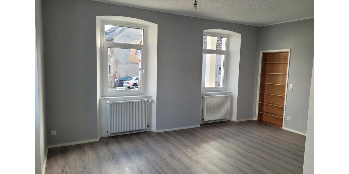Etagenwohnung Stromberg - 3 Zimmer, 86 m&sup2;, 680&euro; | Angebot:26074128