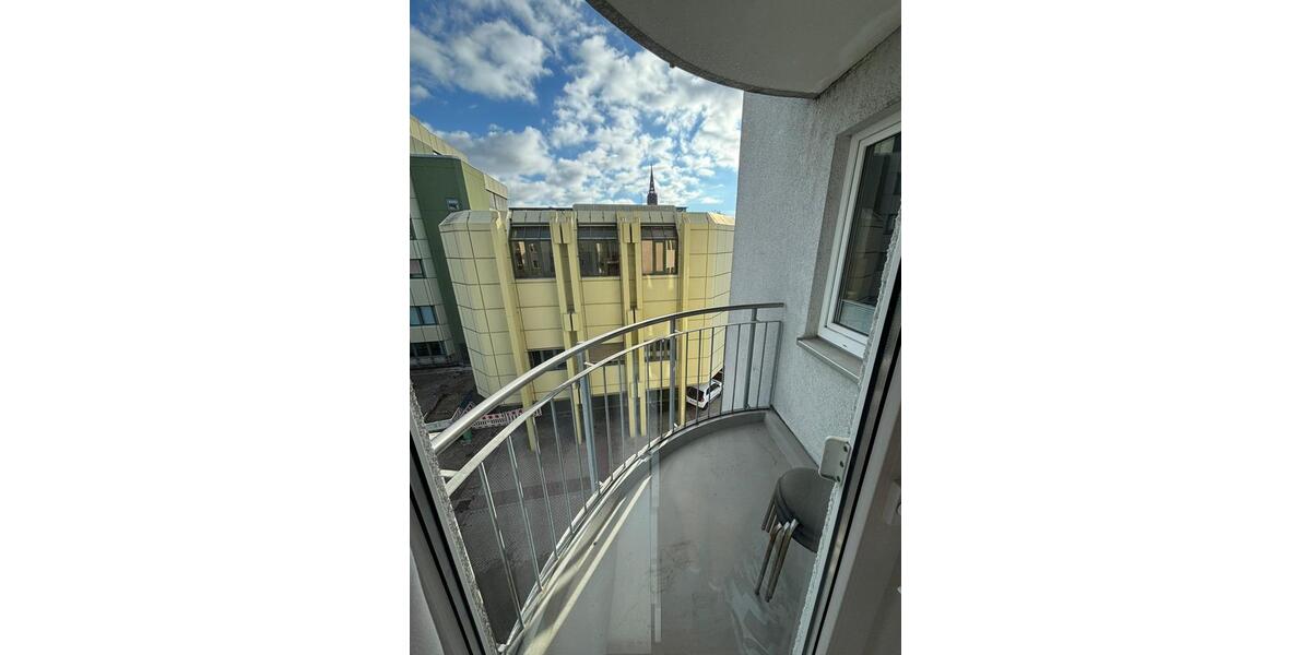 Etagenwohnung Ludwigshafen am Rhein - 2 Zimmer, 73 m&sup2;, 870&euro; | Angebot:26587141