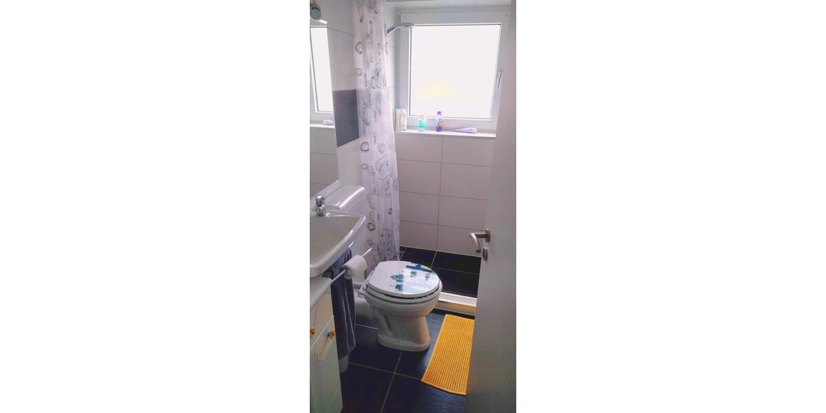 Wohnen auf Zeit Rinteln - 4 Zimmer, 104 m&sup2;, 300&euro; | Angebot:26491003
