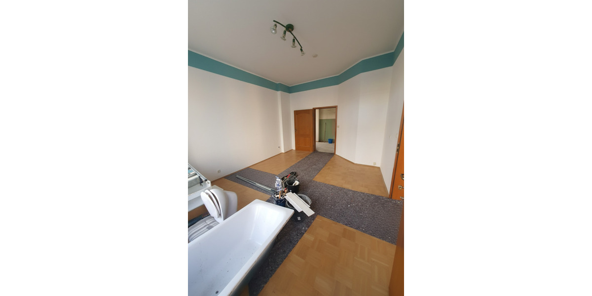 Etagenwohnung Stralsund - 3 Zimmer, 105 m&sup2;, 1.050&euro; | Angebot:25080832