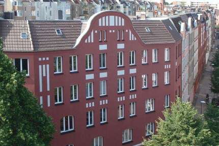 Wohnung zum Mieten in Kiel 300 € 28.47 m² 1 zimmer