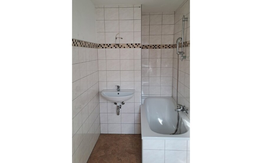 BIGKs - Zella-Mehlis - Zweiraumwohnung,sep.Küche,Bad (-;) 2 zimmer