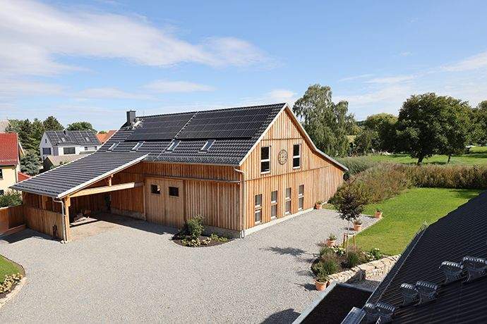 Einfamilienhaus Erfurt Linderbach - 7 Zimmer, 300 m&sup2;, 2.900&euro; | Angebot:23946868