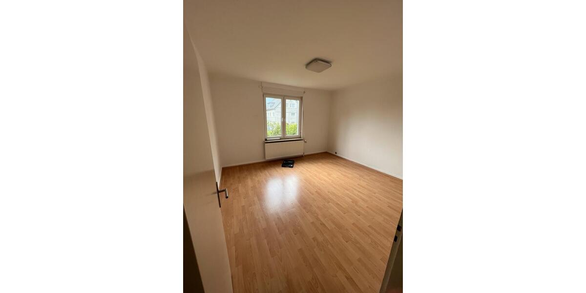 Erdgeschoßwohnung Herford Falkendiek - 3 Zimmer, 80 m&sup2;, 1.000&euro; | Angebot:26137162