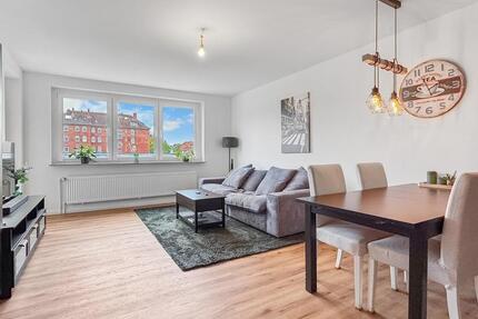 Modern sanierte 2-Zimmer-Wohnung mit Balkon & Stellplatz 2 zimmer