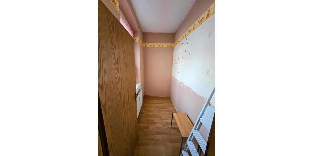 Erdgeschoßwohnung Eisleben (Lutherstadt) - 4 Zimmer, 98 m&sup2;, 900&euro; | Angebot:26444509