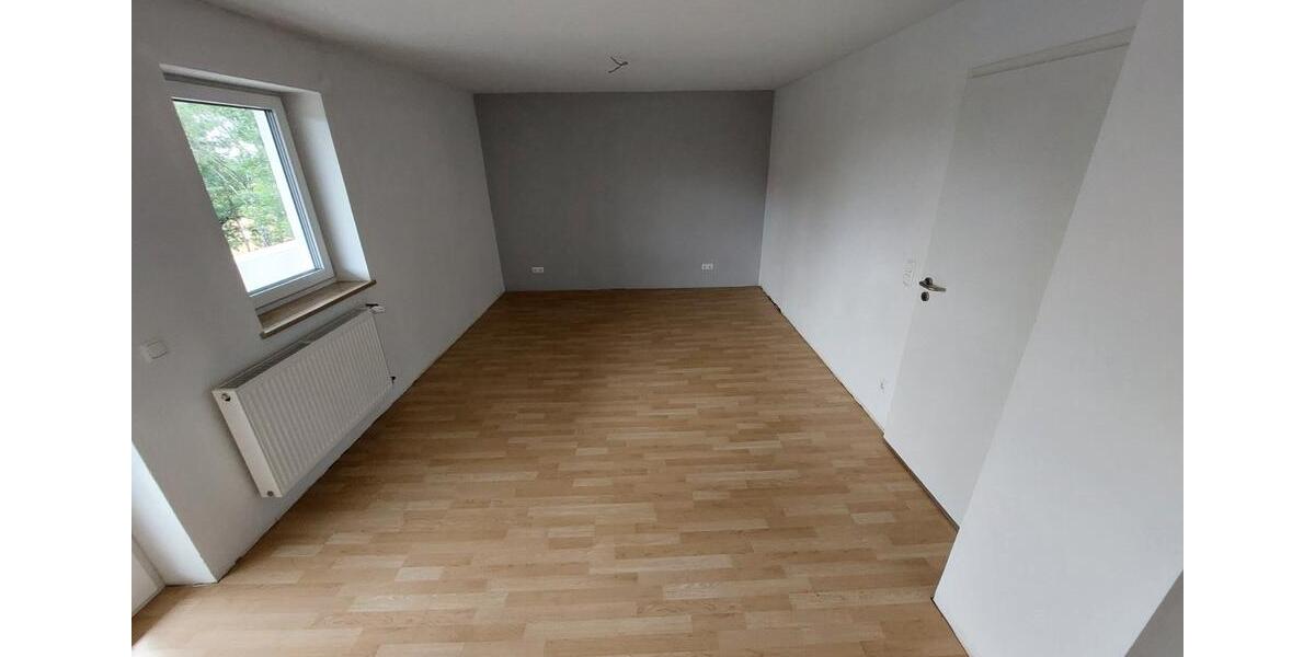 Etagenwohnung Wartenberg - 3.5 Zimmer, 108 m&sup2;, 1.400&euro; | Angebot:26620632
