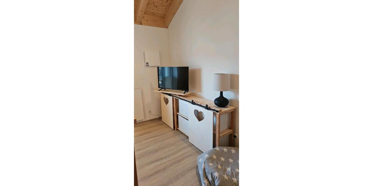 Dachgeschoßwohnung Arnbruck - 1 Zimmer, 37 m&sup2;, 560&euro; | Angebot:24860769