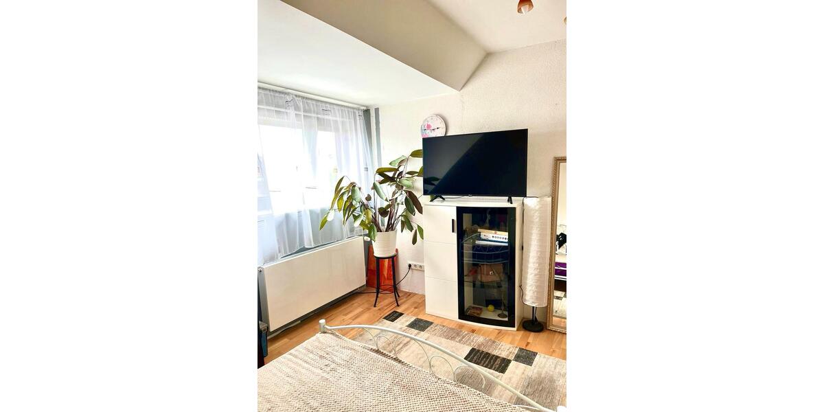 Maisonettenwohnung Saarbrücken West - 3 Zimmer, 85 m&sup2;, 650&euro; | Angebot:26615001