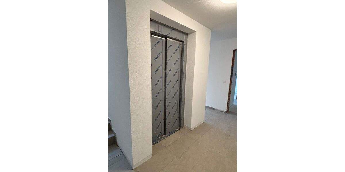 Terrassenwohnung Gerolzhofen - 3 Zimmer, 108 m&sup2;, 1.250&euro; | Angebot:25998528