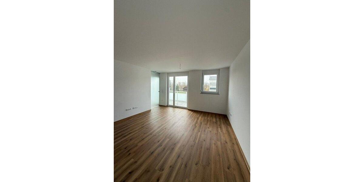 Etagenwohnung Kemnath - 3 Zimmer, 71 m&sup2;, 805&euro; | Angebot:25986424