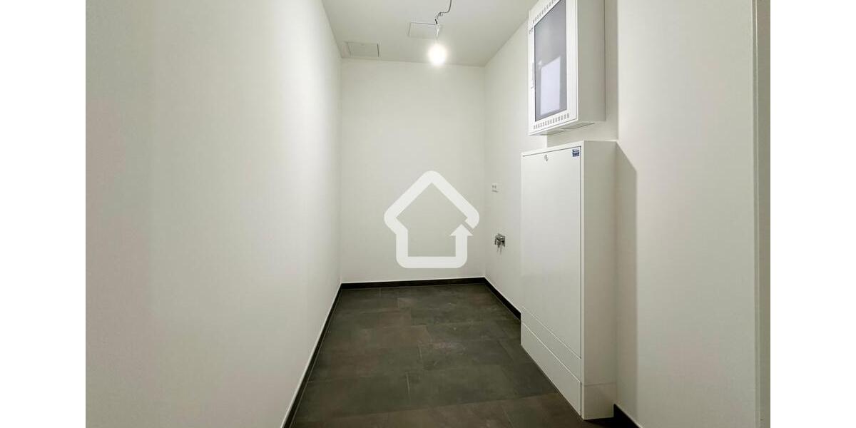 Etagenwohnung Lingen (Ems) - 2 Zimmer, 79 m&sup2;, 790&euro; | Angebot:24139016