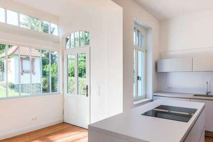 Wohnung Wiesbaden Nordost - 3 Zimmer, 110 m&sup2;, 2.700&euro; | Angebot:26473158
