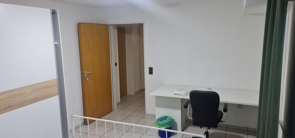 Wohnen auf Zeit Köln Heimersdorf - 1 Zimmer, 25 m&sup2;, 400&euro; | Angebot:24660845