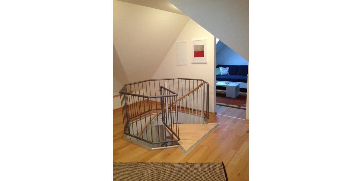Dachgeschoßwohnung Lohmar - 2 Zimmer, 40 m&sup2;, 525&euro; | Angebot:26679361