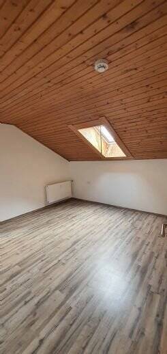schöne 2,5 Zimmer Wohnung mitten in Rott am Inn