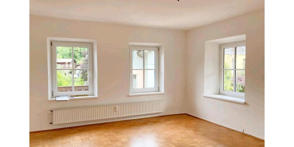 Etagenwohnung Marktschellenberg - 3.5 Zimmer, 77 m&sup2;, 900&euro; | Angebot:25342283