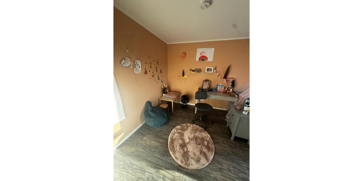 Etagenwohnung Markkleeberg - 3 Zimmer, 80 m&sup2;, 1.290&euro; | Angebot:26612309