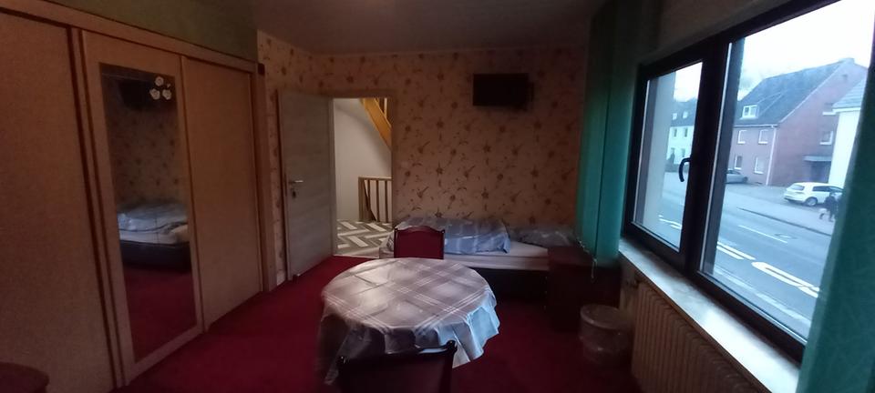 Wohnen auf Zeit Klein Nordende - 5 Zimmer, 130 m&sup2;, 650&euro; | Angebot:24988659