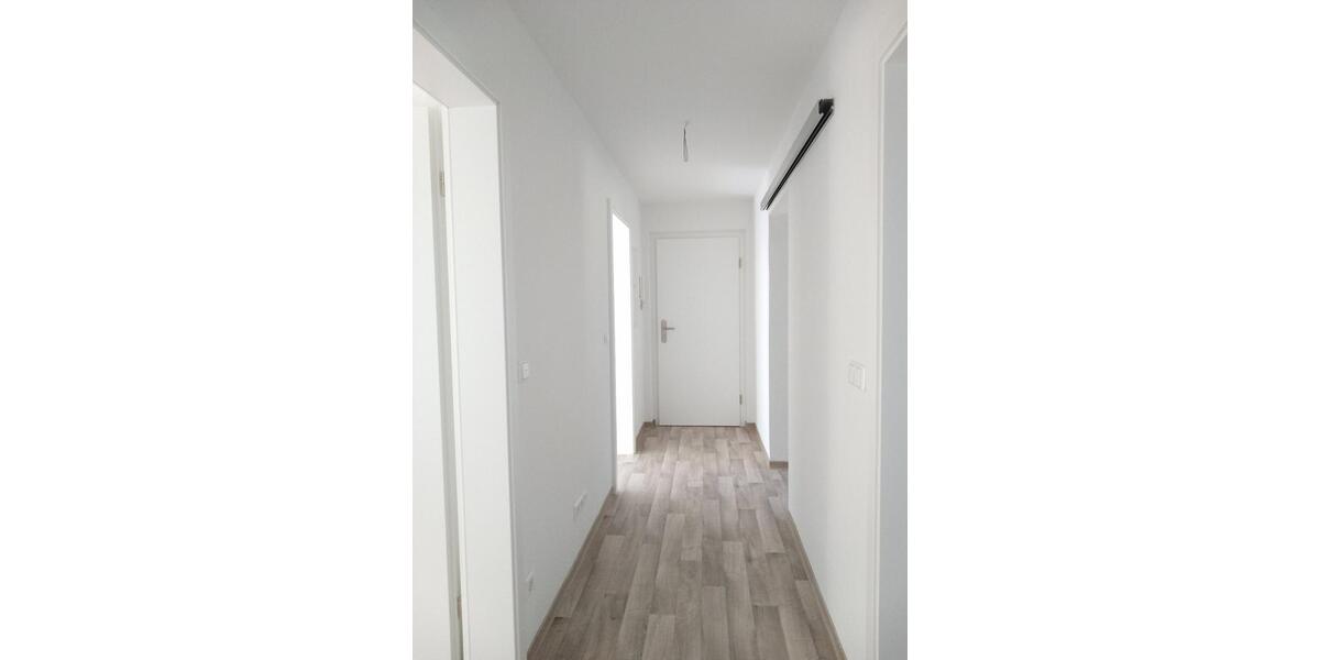 Etagenwohnung Bischofswerda - 3 Zimmer, 63 m&sup2;, 410&euro; | Angebot:25143000