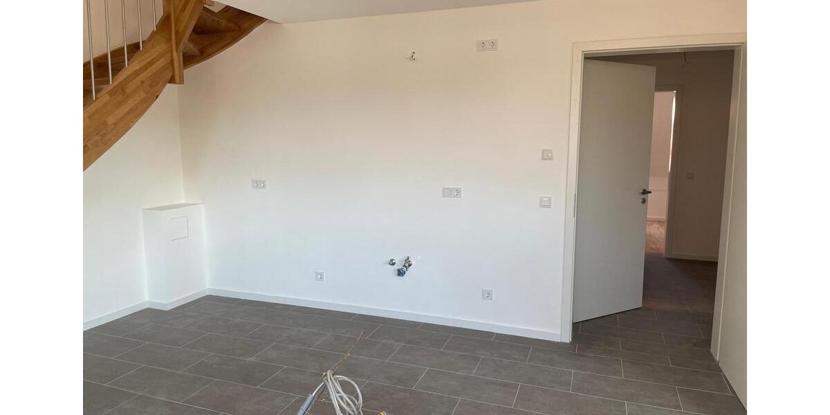 Maisonettenwohnung Langquaid - 3 Zimmer, 83 m&sup2;, 850&euro; | Angebot:26039851