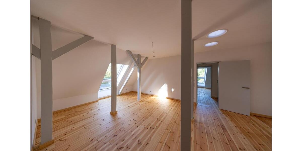 Etagenwohnung Oberbarnim - 4 Zimmer, 107 m&sup2;, 1.279&euro; | Angebot:25752794