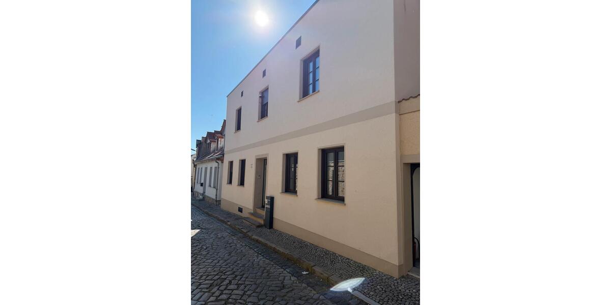 Reihenhaus Bernburg (Saale) - 6 Zimmer, 188 m&sup2;, 2.200&euro; | Angebot:26425828