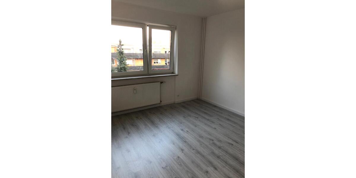 Etagenwohnung Tostedt - 3 Zimmer, 80 m&sup2;, 870&euro; | Angebot:26523700