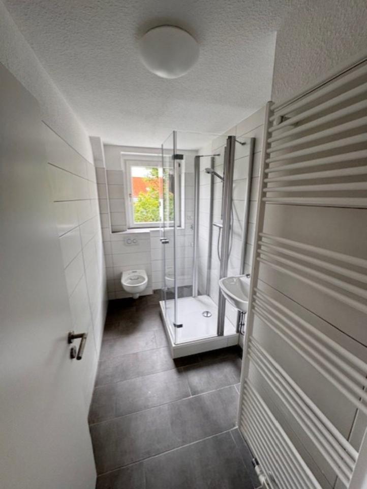 Modernisierte 3-RaumWohnung mit Dusche