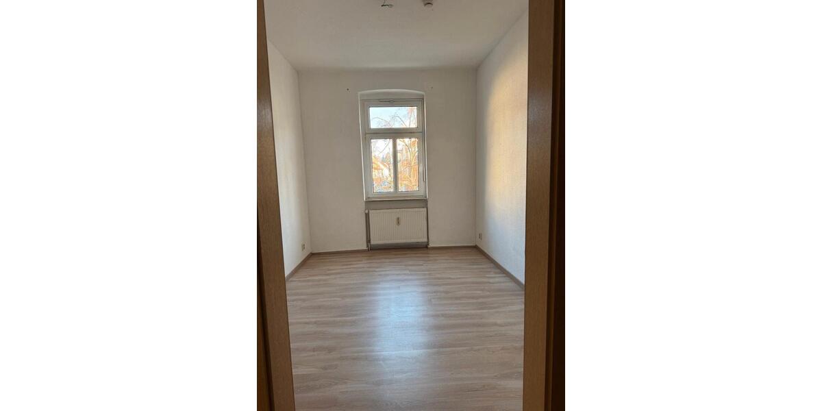 Etagenwohnung Hettstedt - 3 Zimmer, 80 m&sup2;, 425&euro; | Angebot:24615709