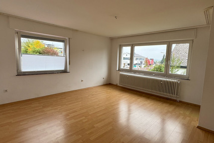 4-Zimmer Wohnung in Montabaur-Elgendorf 900 Euro Kaltmiete zimmer