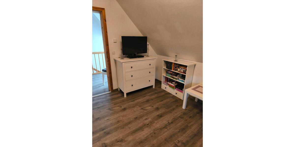 Wohnen auf Zeit Sarstedt - 1 Zimmer, 15 m&sup2;, 50&euro; | Angebot:24878066