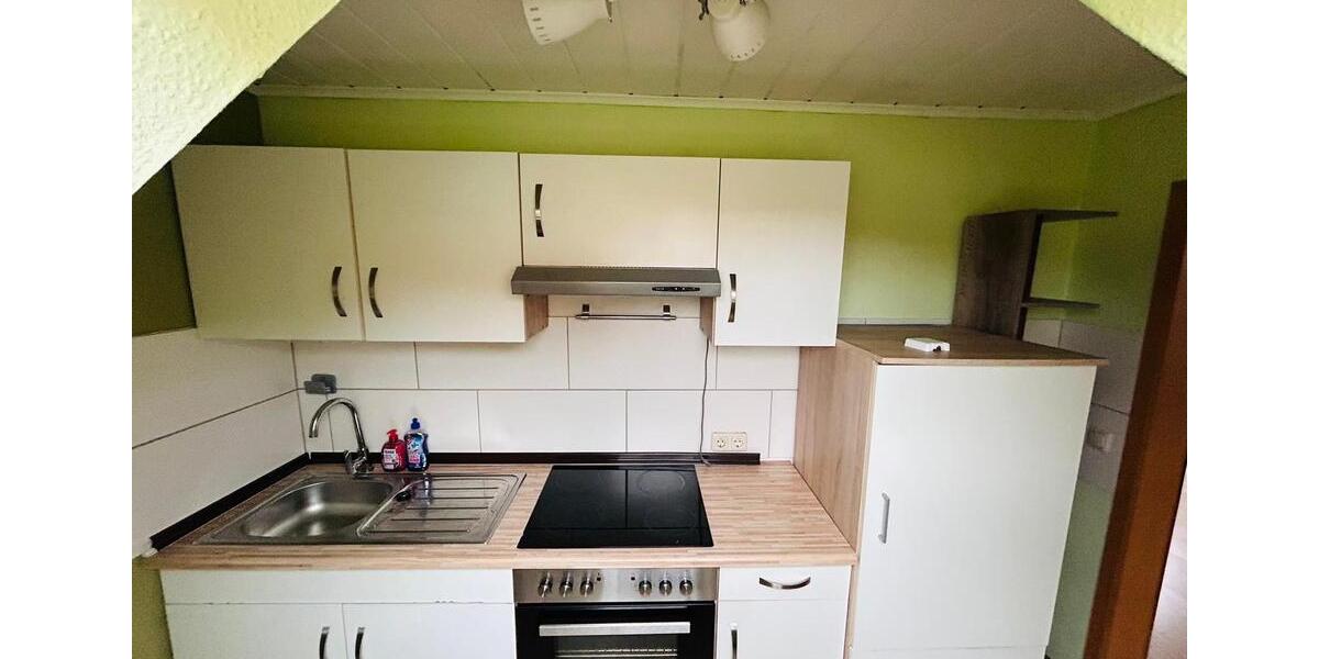 Dachgeschoßwohnung Warmsen - 2 Zimmer, 50 m&sup2;, 500&euro; | Angebot:26670625