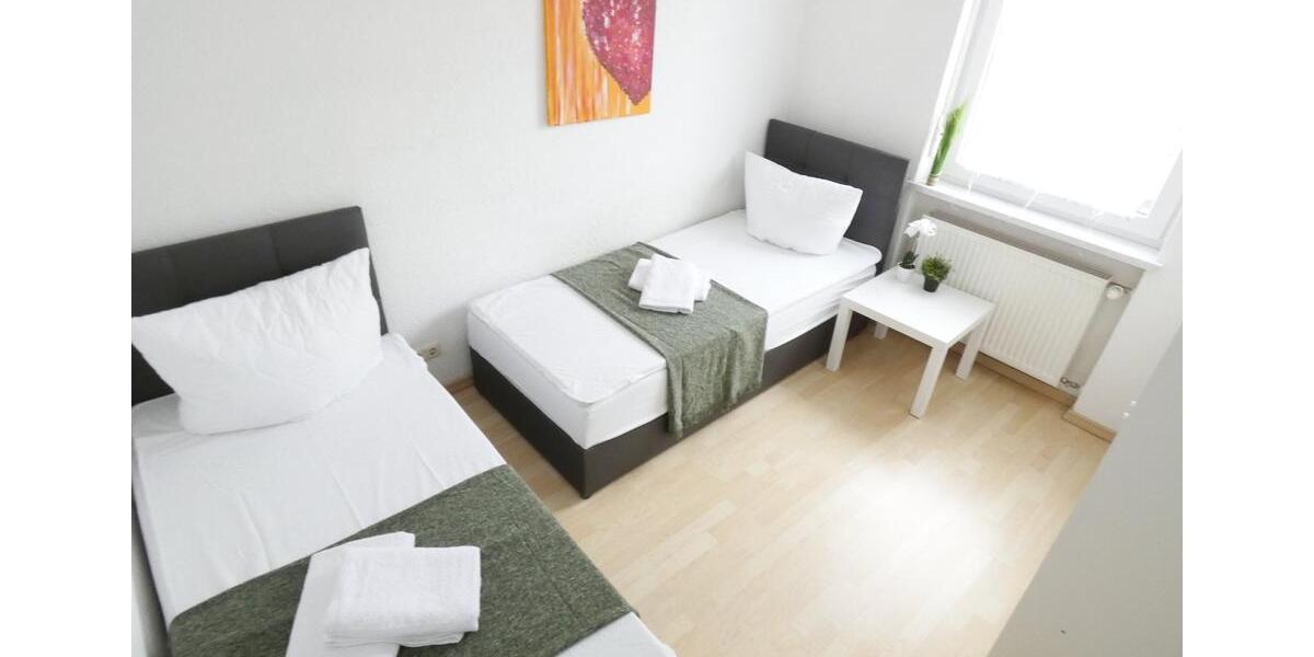 Wohnen auf Zeit Weiden in der Oberpfalz - 3 Zimmer, 100 m&sup2;, 99&euro; | Angebot:18415464