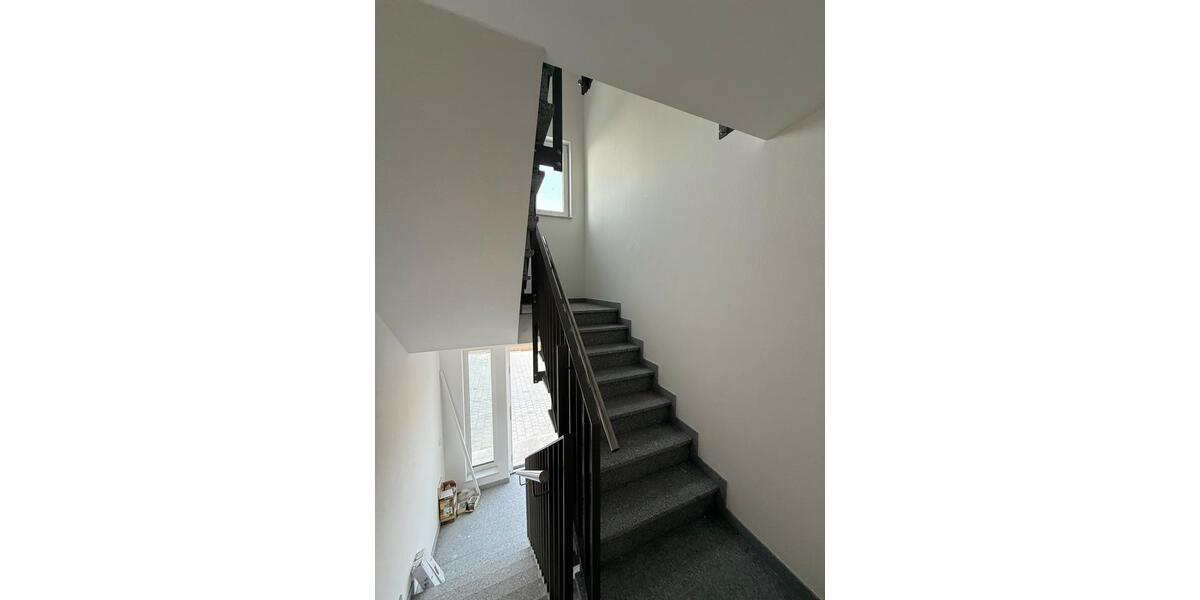 Erdgeschoßwohnung Crailsheim - 3 Zimmer, 102 m&sup2;, 1.260&euro; | Angebot:25421002