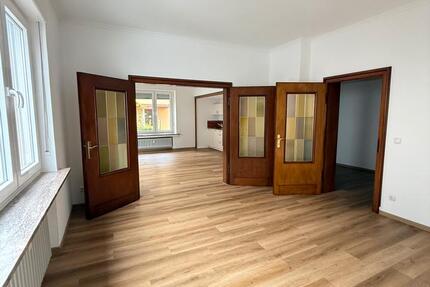Wohnung Siegen - 3 Zimmer, 85 m&sup2;, 740&euro; | Angebot:24567142
