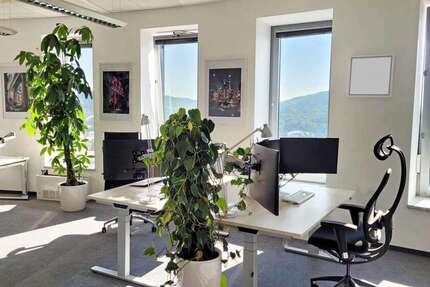 Büro in Jena 2.000 € 171 m²