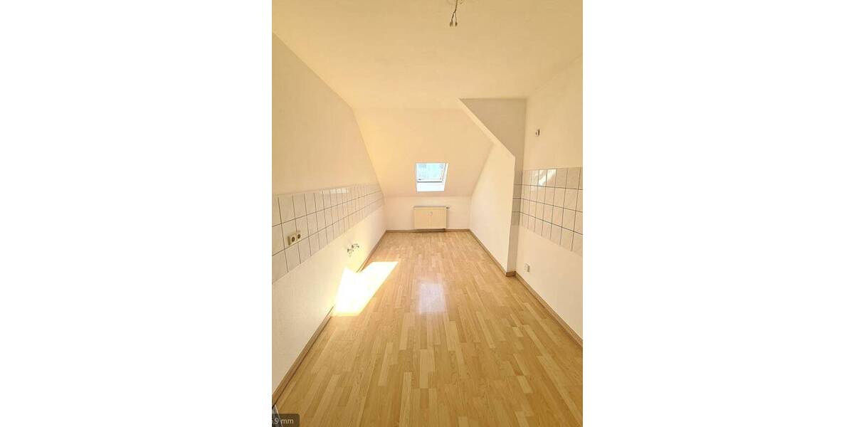 Etagenwohnung Chemnitz Sonnenberg - 3 Zimmer, 120 m&sup2;, 620&euro; | Angebot:26555099