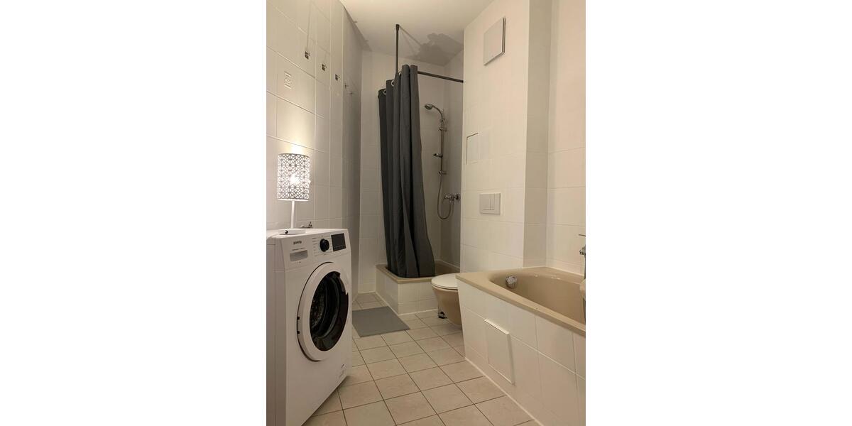 Wohnen auf Zeit Arnstadt - 5 Zimmer, 20 m&sup2;, 25&euro; | Angebot:20485542