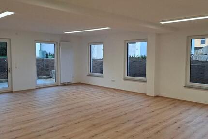 Gewerbeobjekt Unterschneidheim - 690&euro; | Angebot:26051189