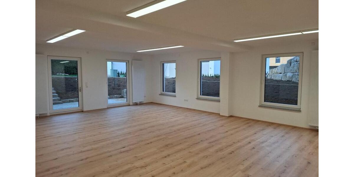 Gewerbeobjekt Unterschneidheim - 690&euro; | Angebot:26051189