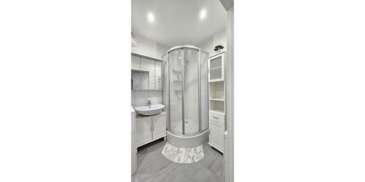 Wohnen auf Zeit Emden - 3 Zimmer, 89 m&sup2;, 450&euro; | Angebot:26049728