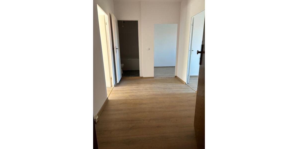 Top Sanierte 4 Zimmer Wohnungen, Meyenburger Str. 12, Freyenstein 4 zimmer